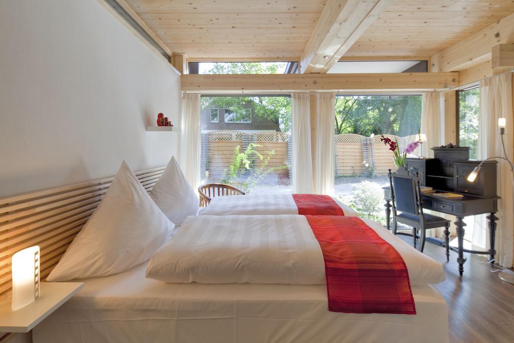 Vivere Ad Parcum - Bed And Breakfast Krefeld Rom bilde